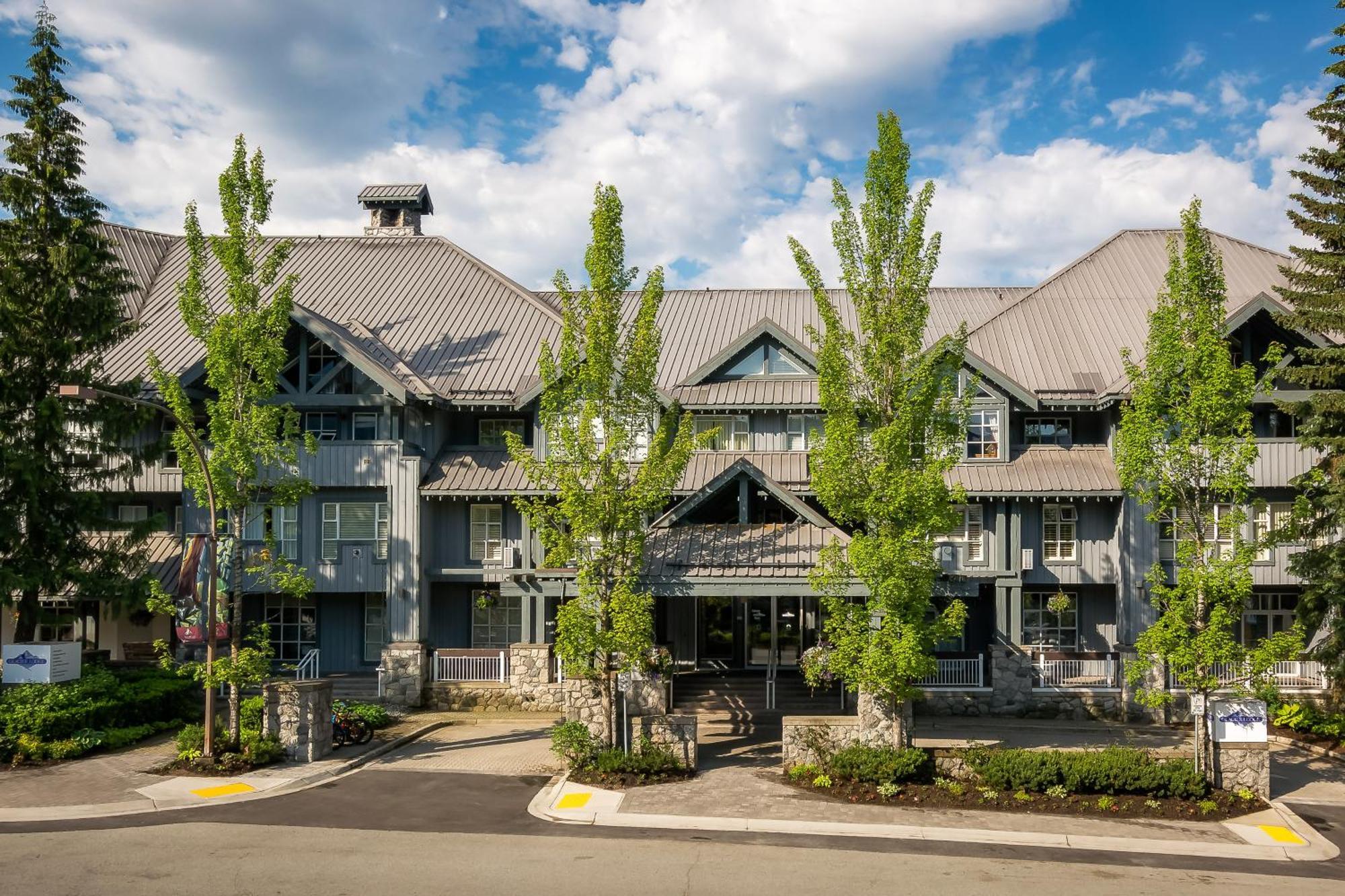 Glacier Lodge Уистлер Номер фото